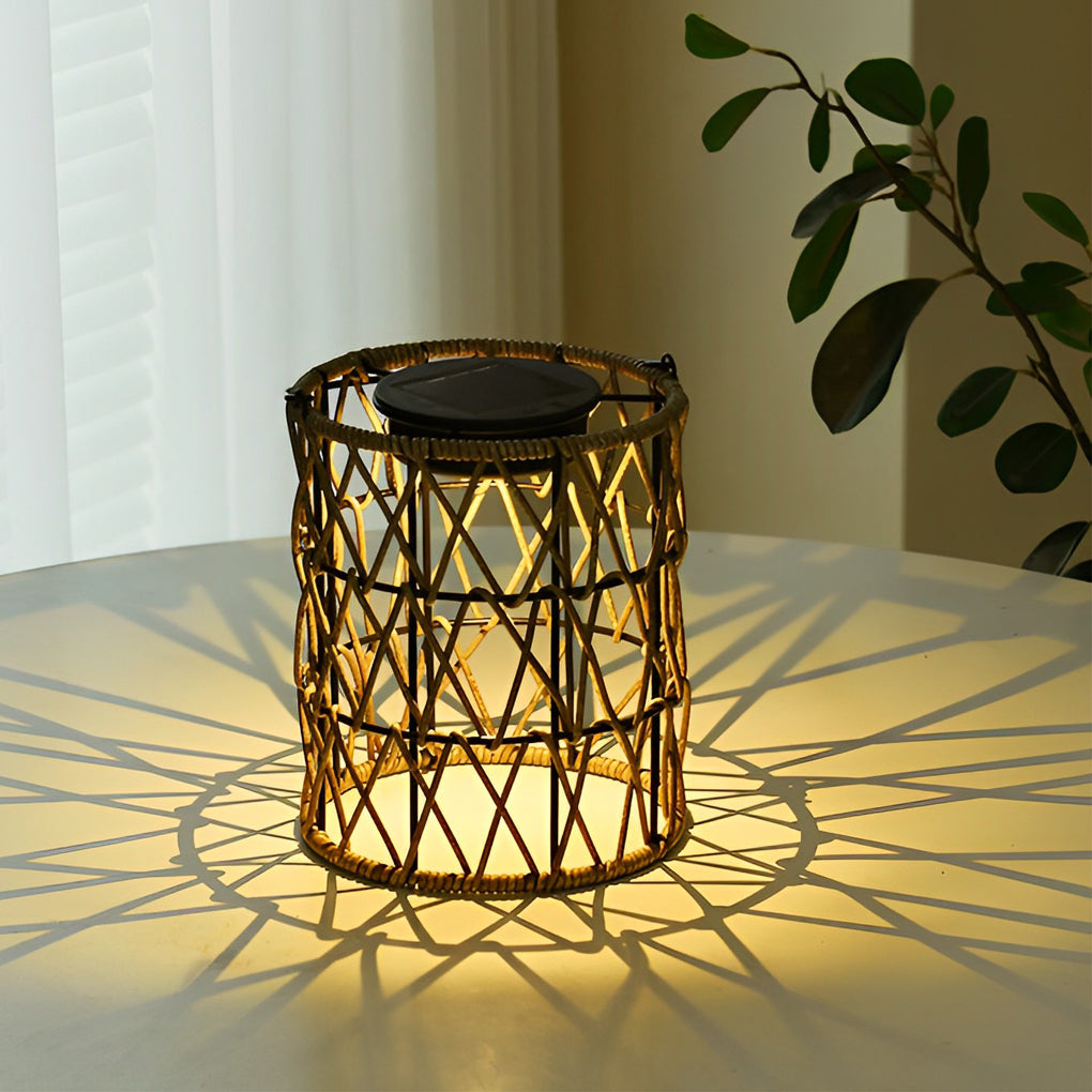 Rattan Lantern Solar Garden Lights Ha077154
