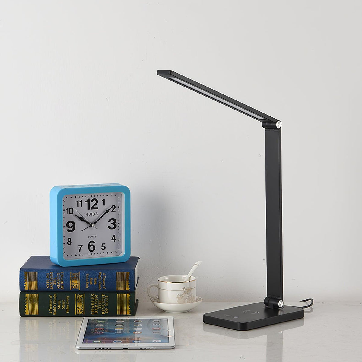 aleris-led-desk-lamp-with-usb
