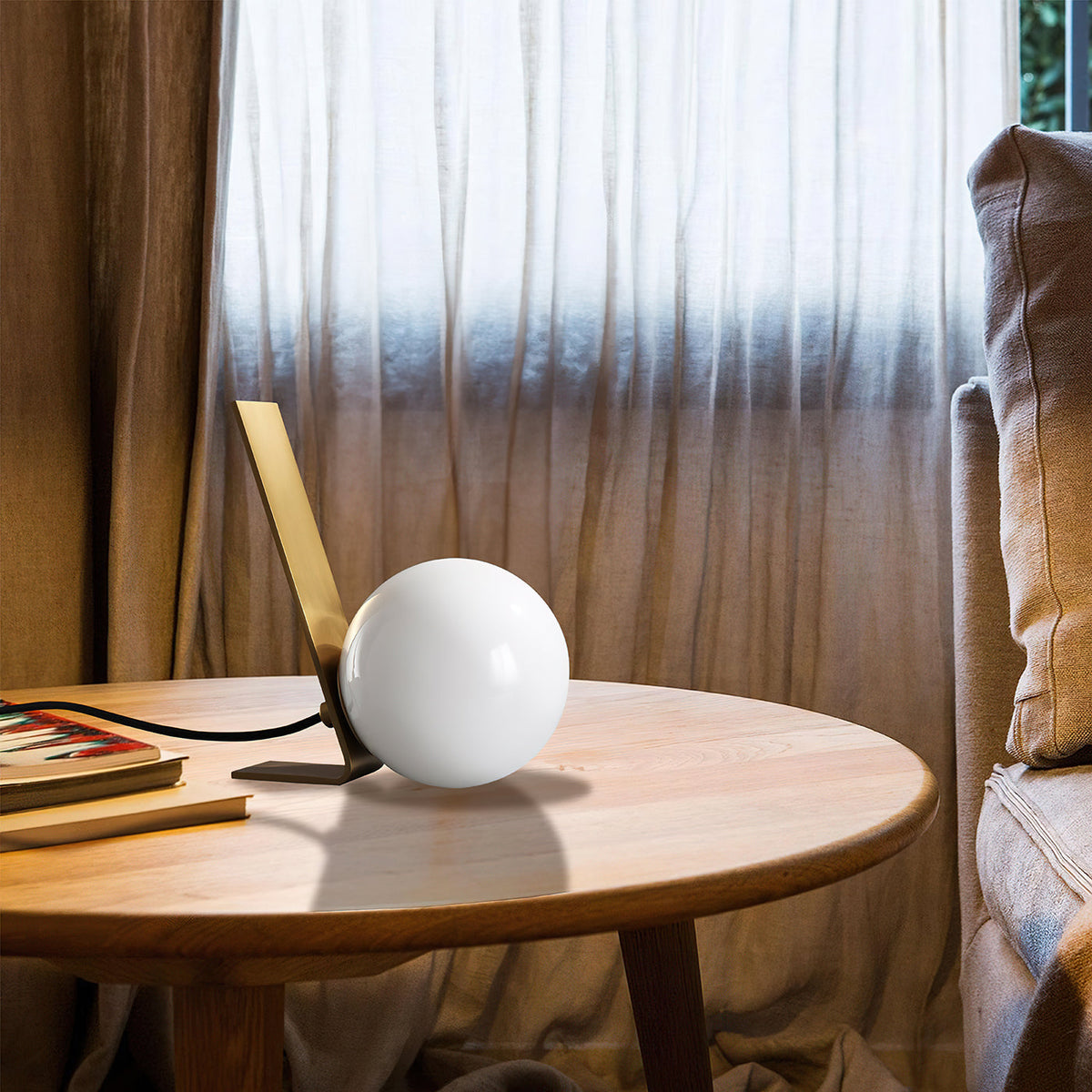 aley-table-lamp