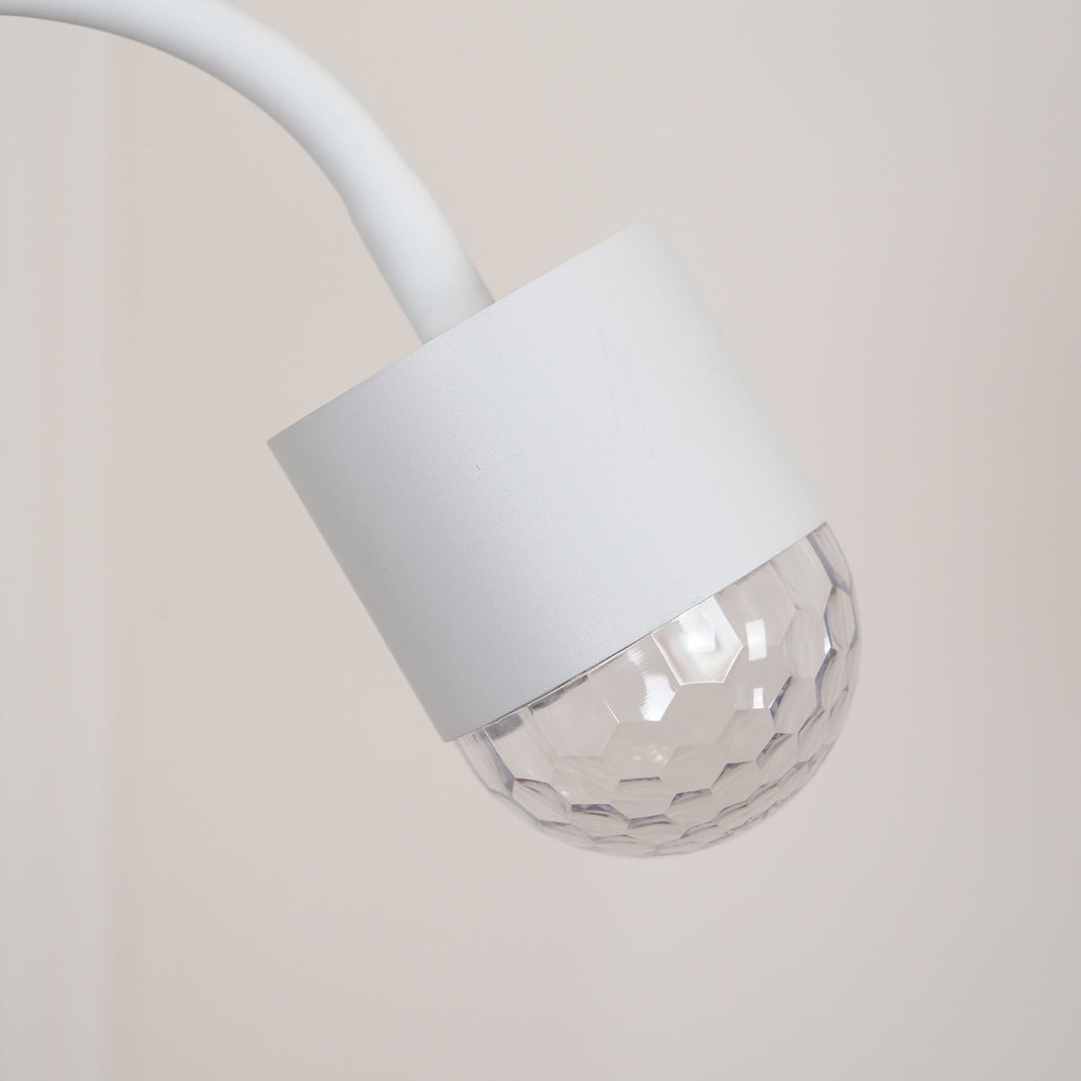 ambient-floor-lamp