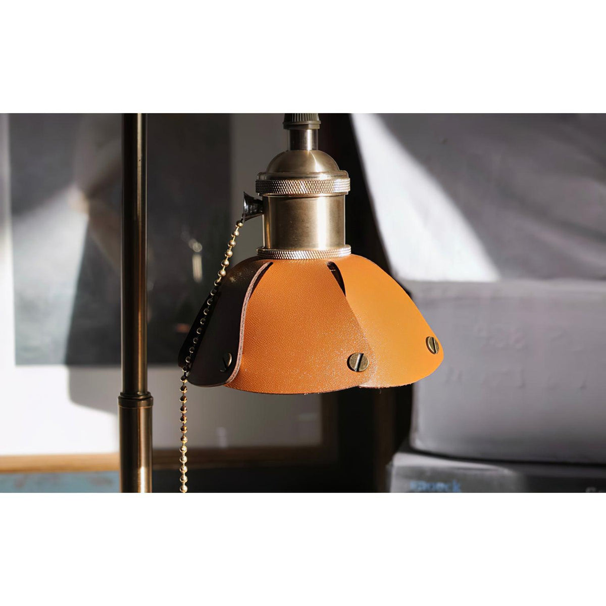 argand-table-lamp