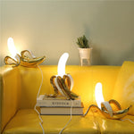 banana-table-lamp