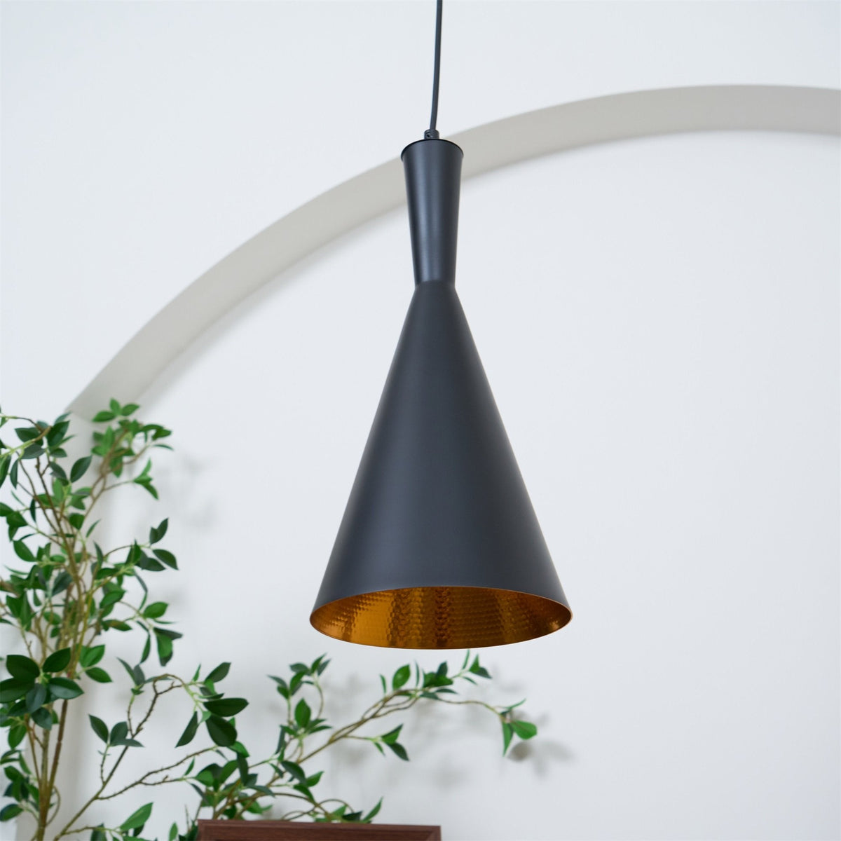 Modern Metal Pendant Light Luxury Dining Room Lighting Fixture