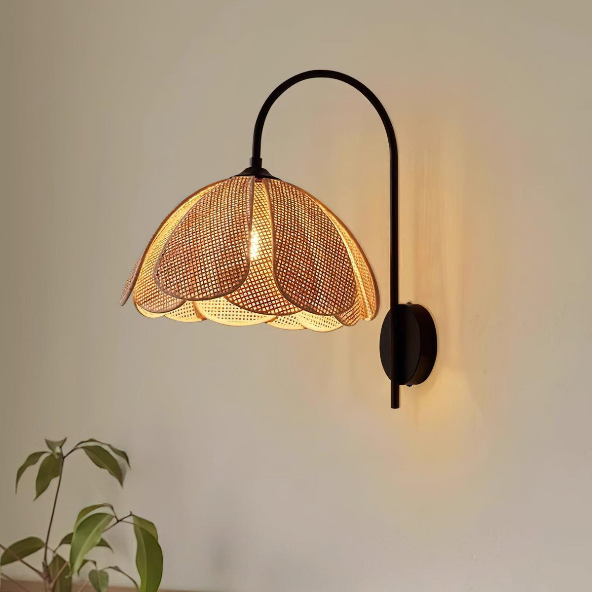bloom-rattan-wall-lamp