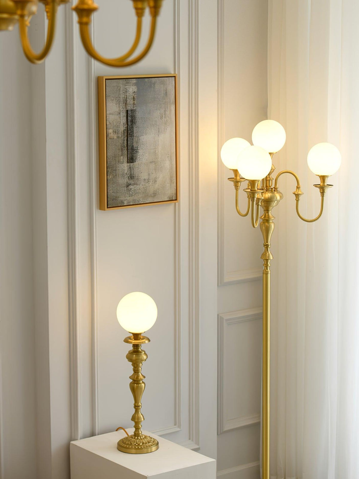 brass-candelabra-table-lamp