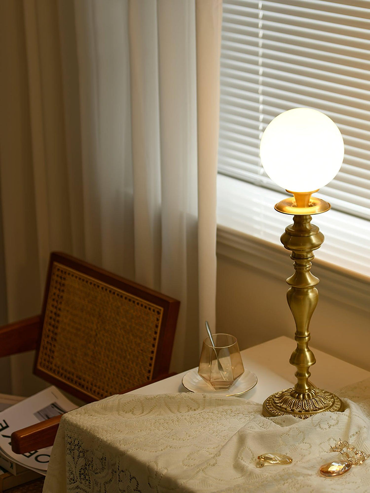 brass-candelabra-table-lamp