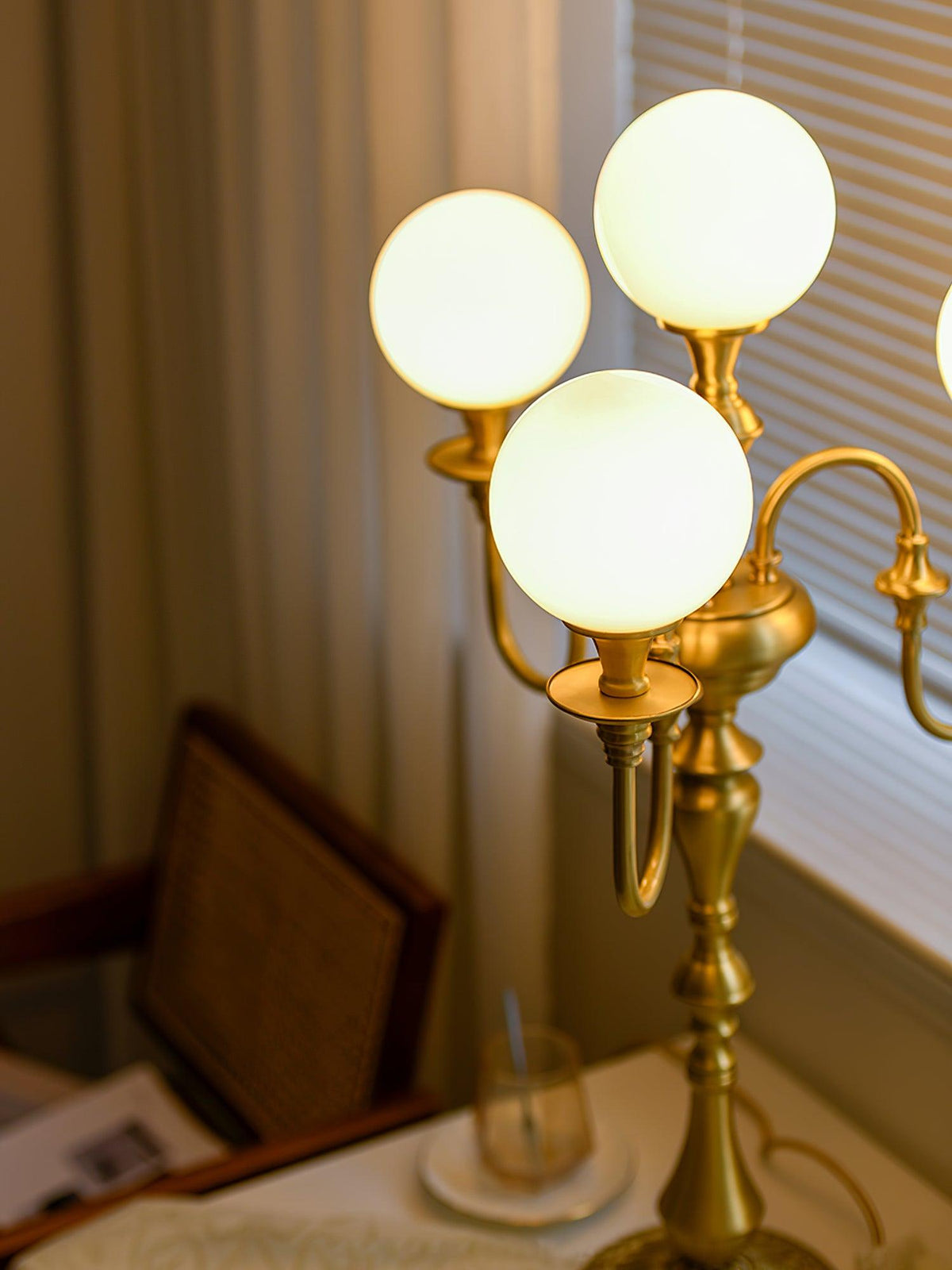 brass-candelabra-table-lamp
