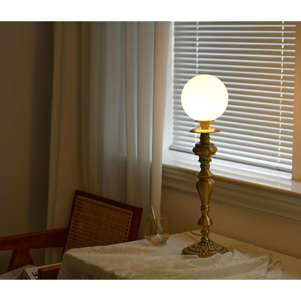 brass-candelabra-table-lamp