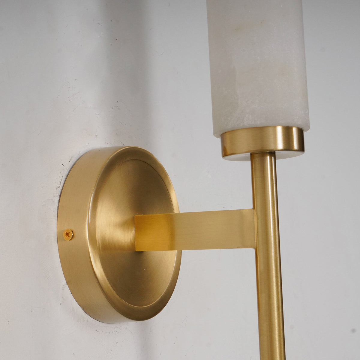 brindisi-wall-lamp