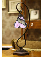 cal-lighting-cotulla-tiffany-table-lamp