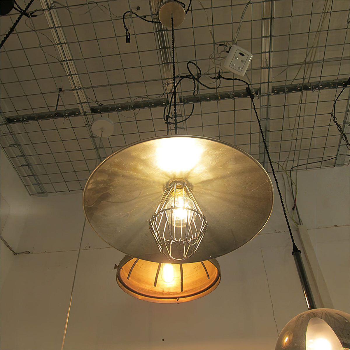 cantina-pendant-light