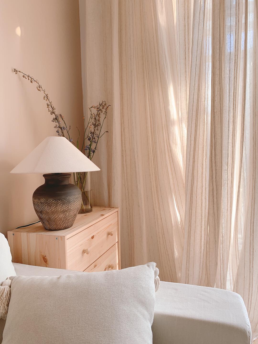 Carved Ceramic Table Lamp for Living Room | Handcrafted Luxury Lighting