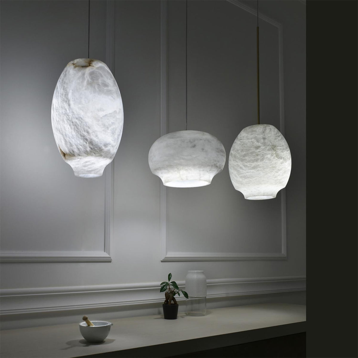 camille-alabaster-pendant-lamp