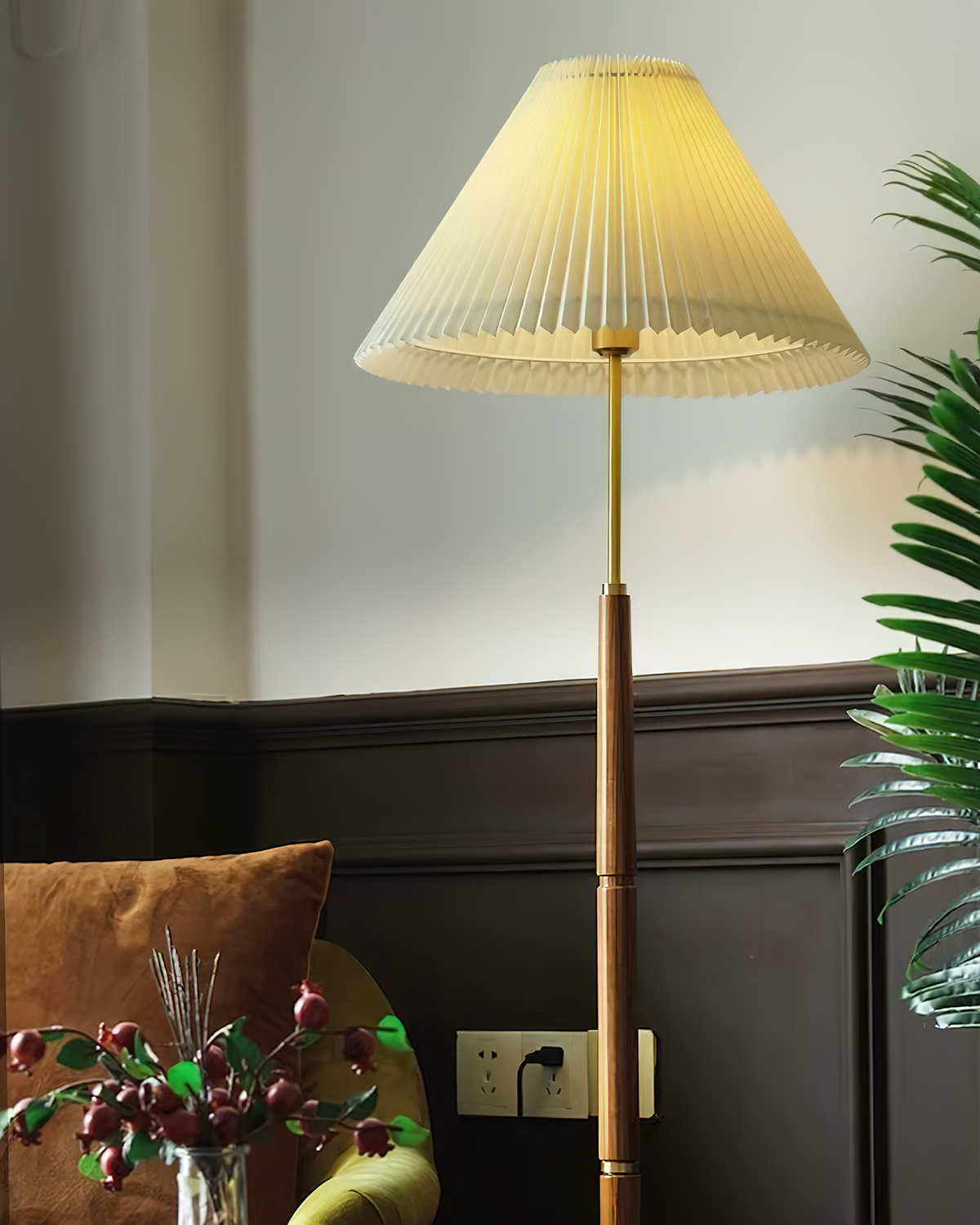 cone-pleated-floor-lamp