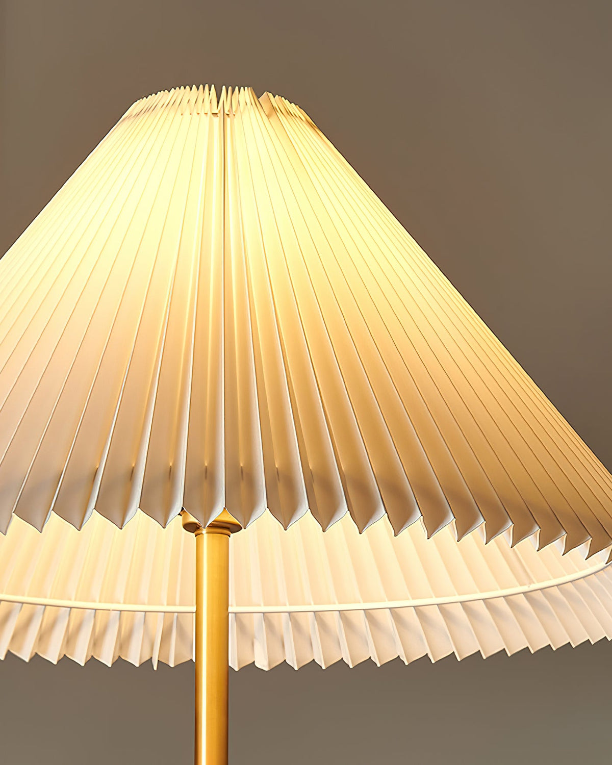 cone-pleated-floor-lamp