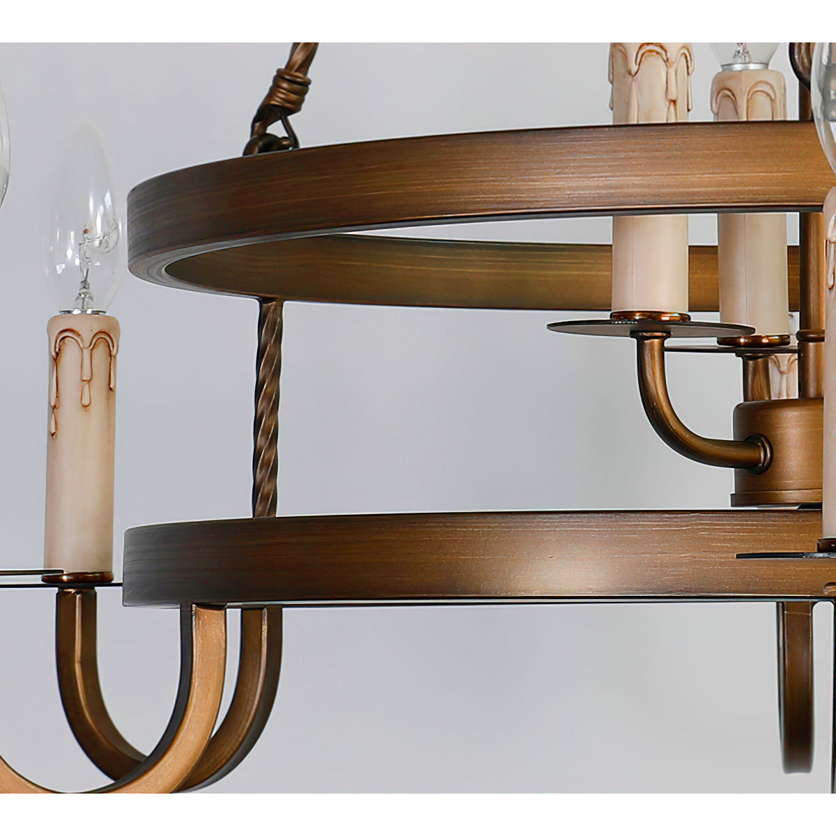 crowley-wagon-wheel-chandelier