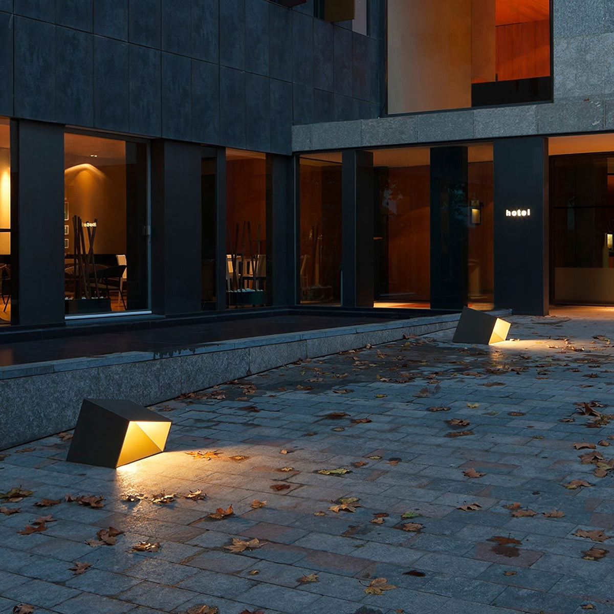 Cube Garden Light – Modern LED Outdoor Bollard for Patio & Pathway