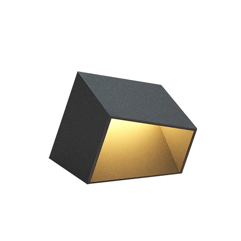 Cube Garden Light – Modern LED Outdoor Bollard for Patio & Pathway