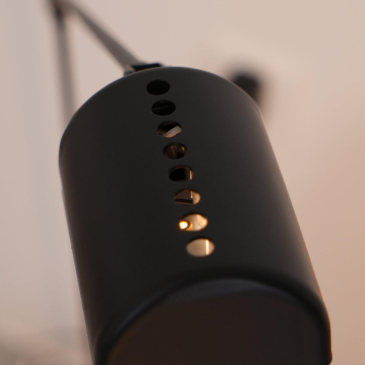 apex-flex-floor-lamp