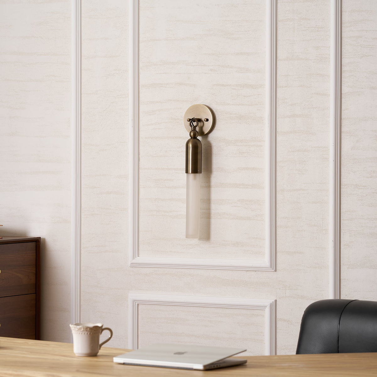 darby-wall-lamp