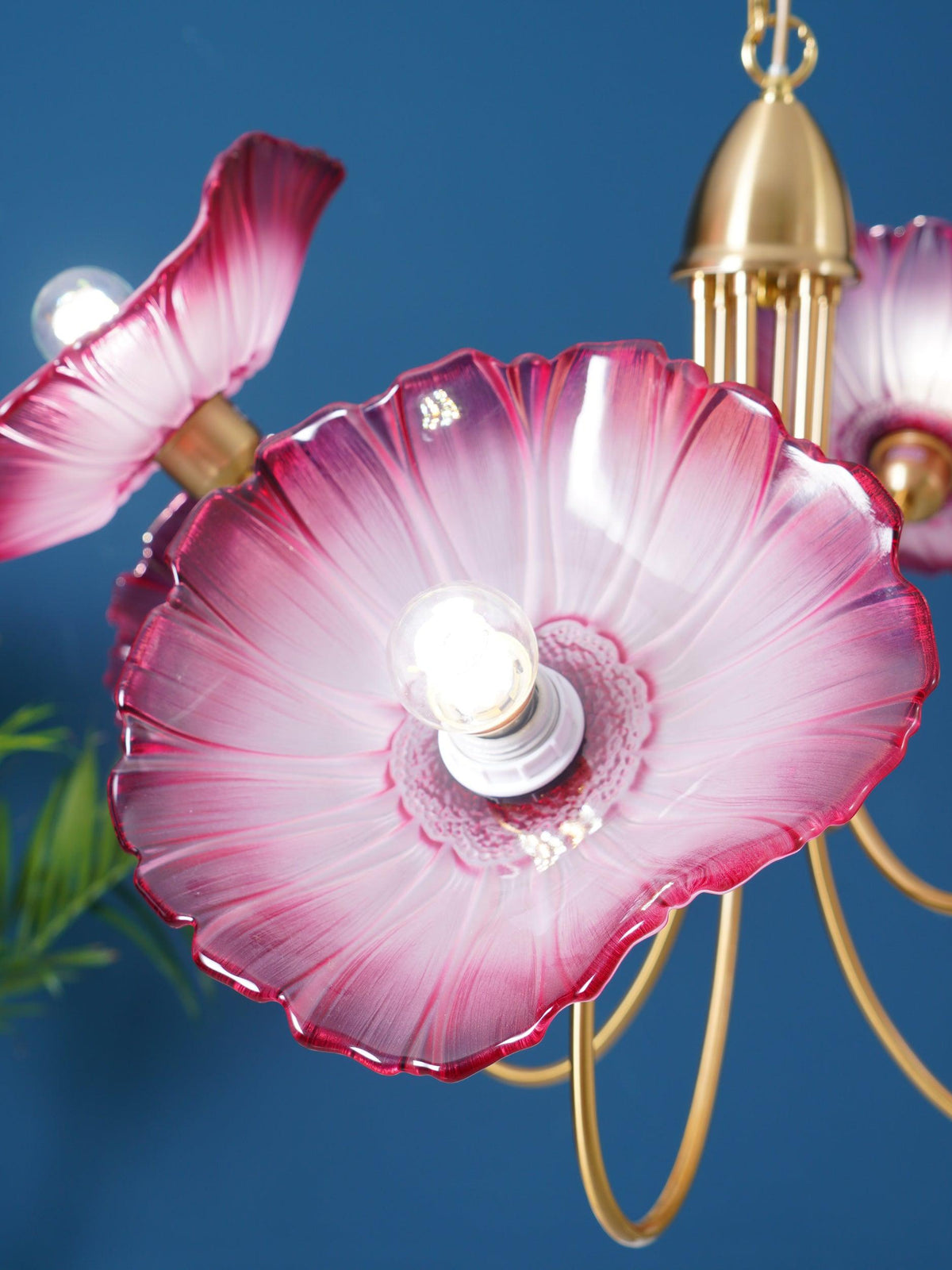 Luxury Lotus Leaf Chandelier Modern Gold Glass Pendant Light for Living Room Dining Room