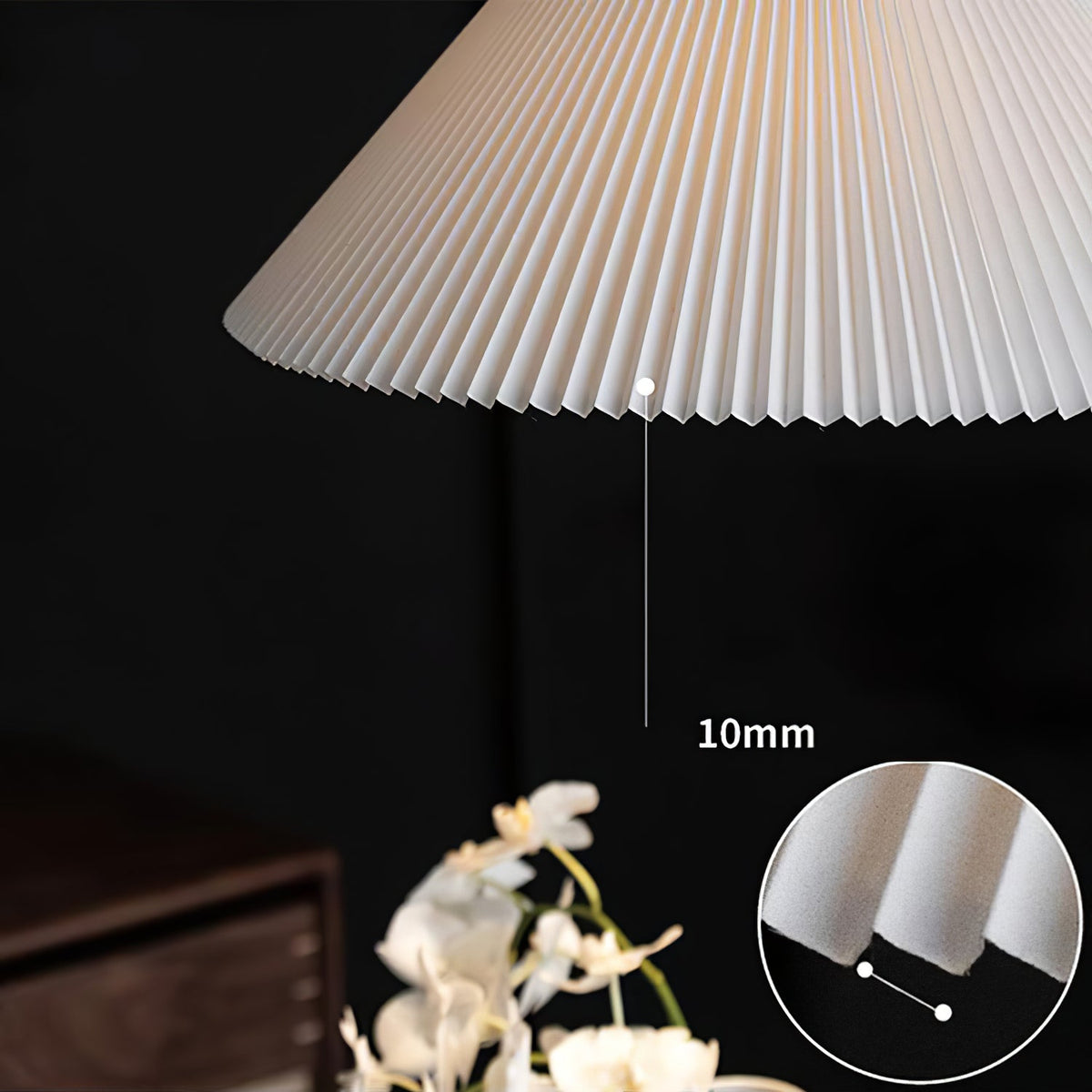 demare-pleated-pendant-lamp