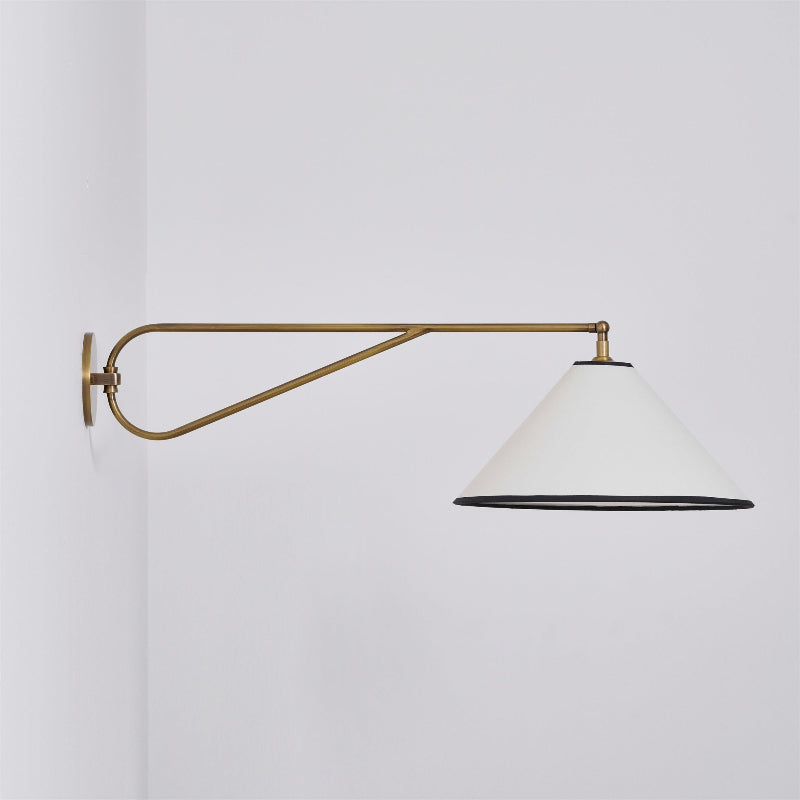 dionis-wall-lamp