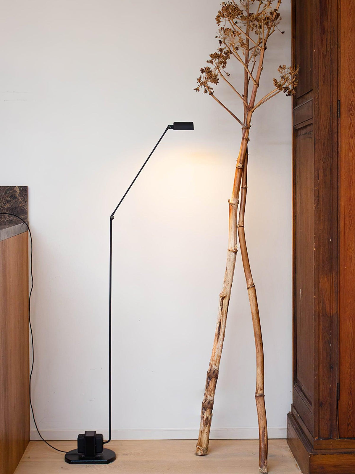 apex-flex-floor-lamp