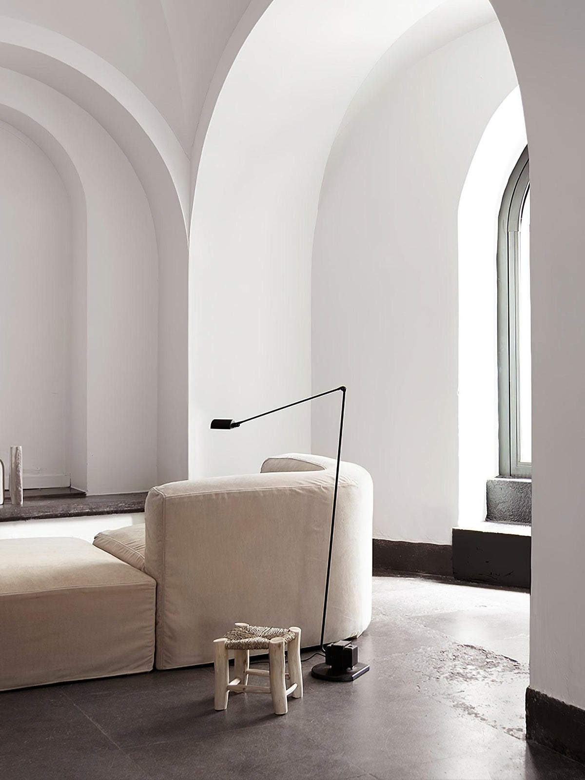 apex-flex-floor-lamp