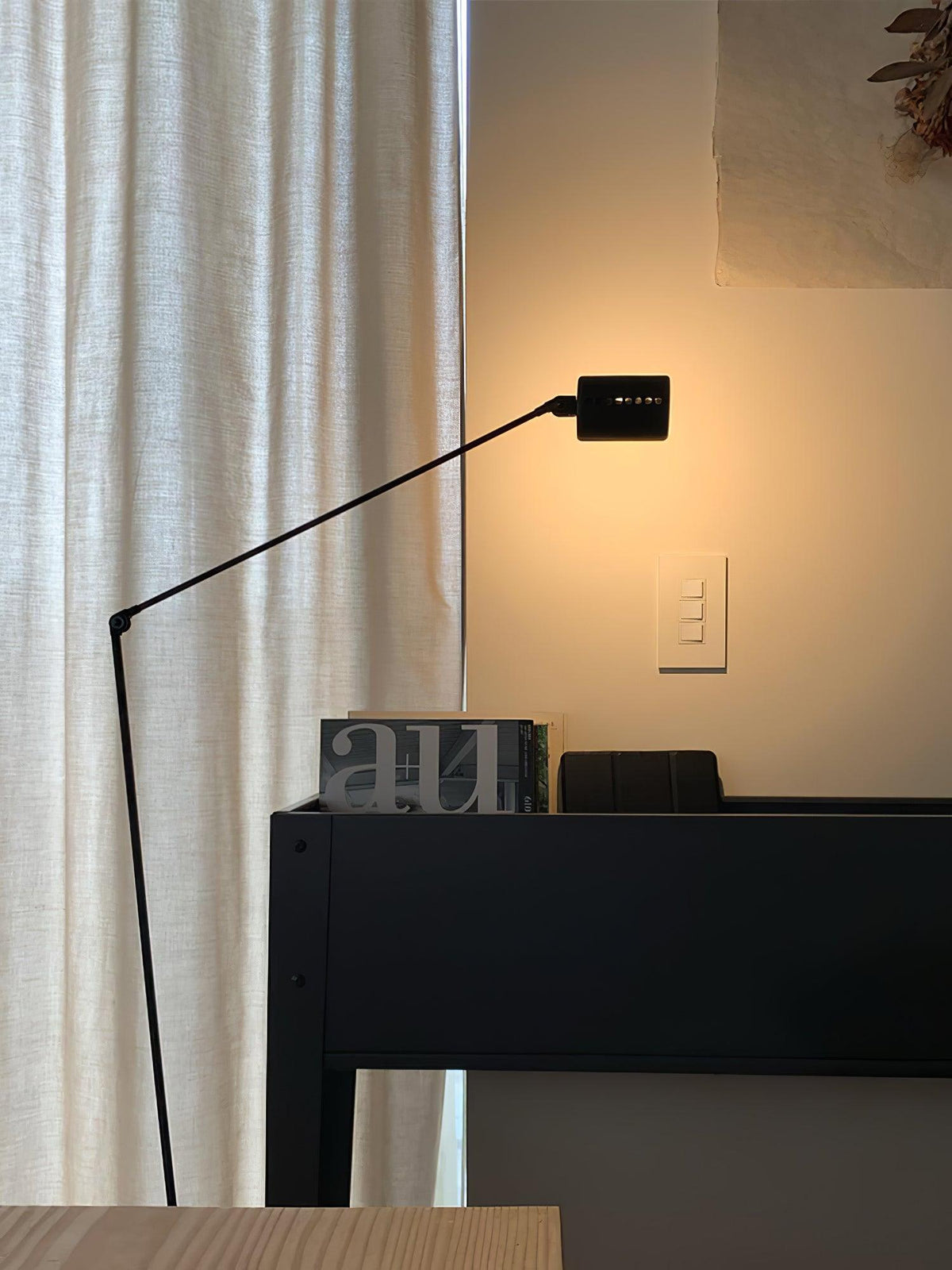 apex-flex-floor-lamp