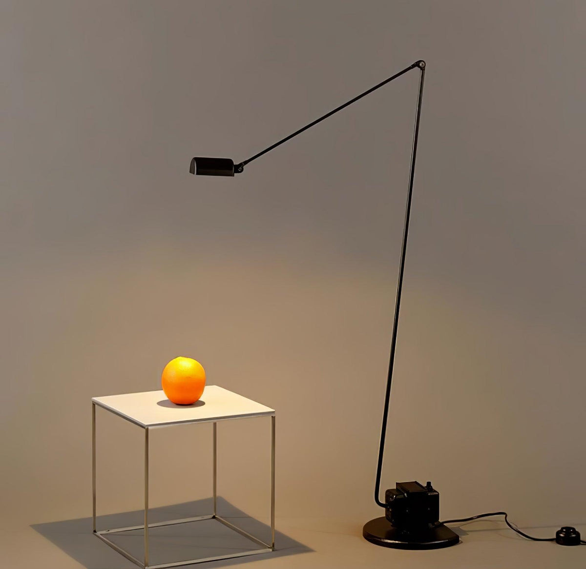 apex-flex-floor-lamp