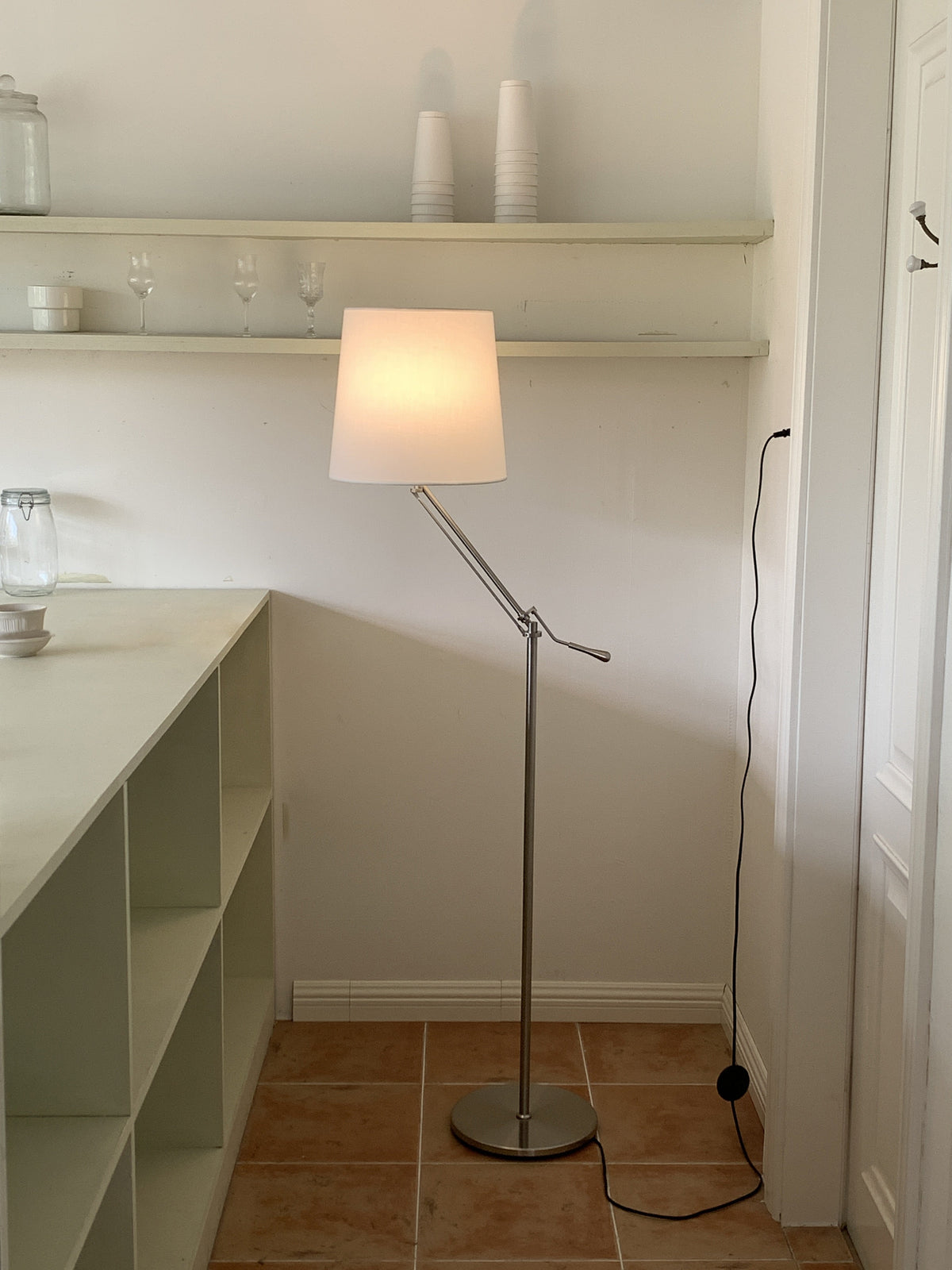 eichholtz-medea-floor-lamp