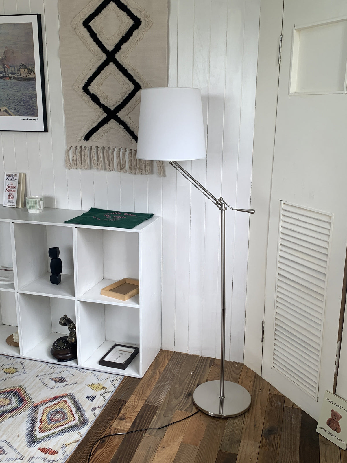 eichholtz-medea-floor-lamp