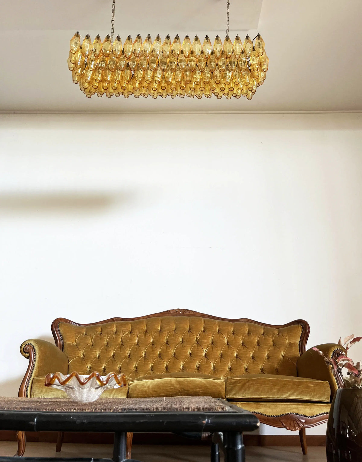 Elegant Amber Murano Poliedri Glass Chandelier