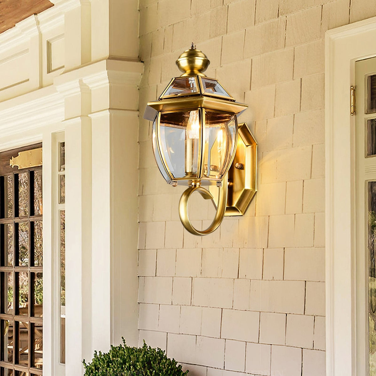 European Style Lantern Wall Light
