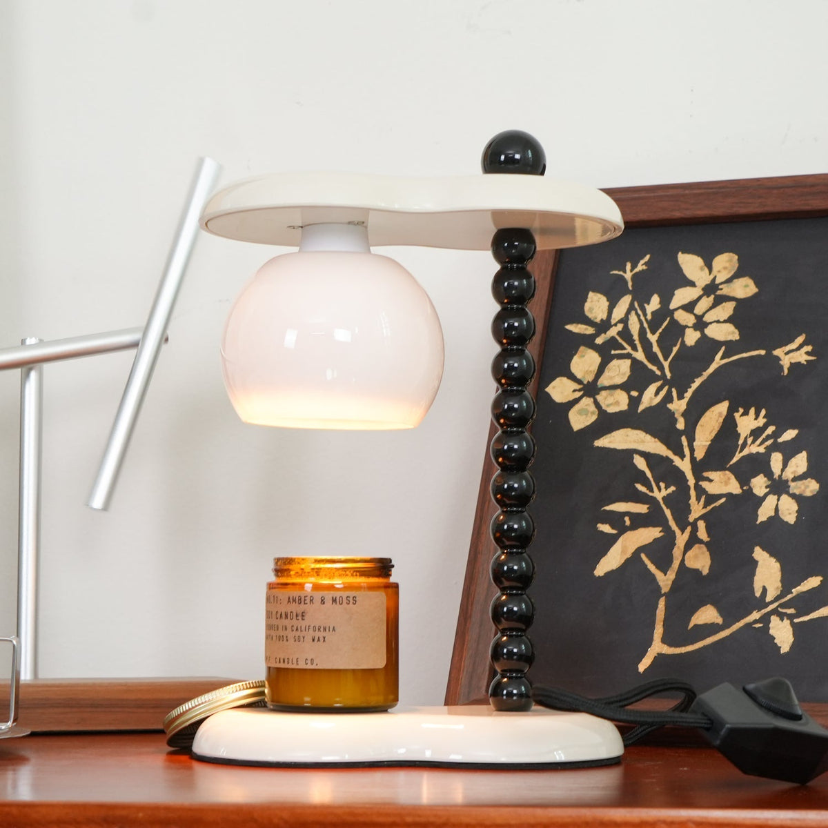 Everalda Metal Table Lamp