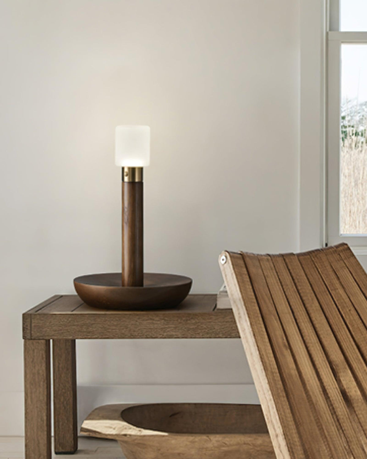 fire-stick-table-lamp