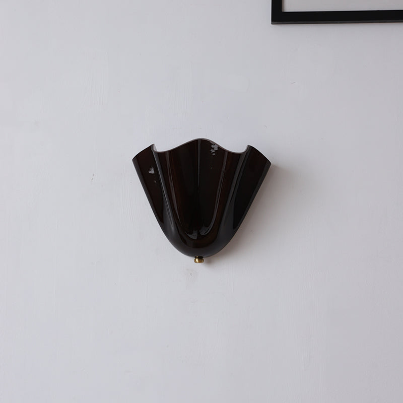 flower-glass-wall-lamp