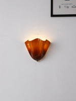 flower-glass-wall-lamp
