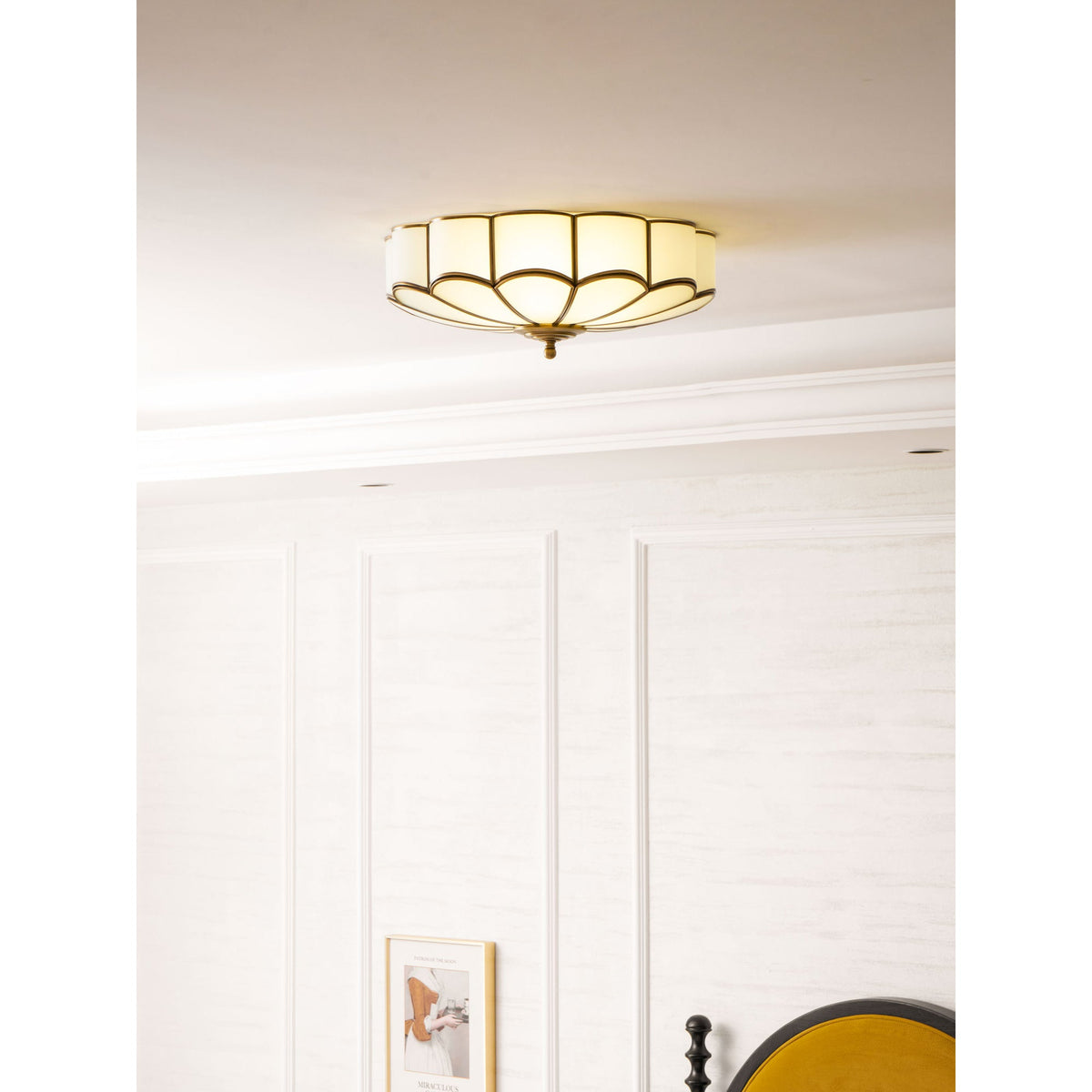 flower-shape-glass-ceiling-lamp