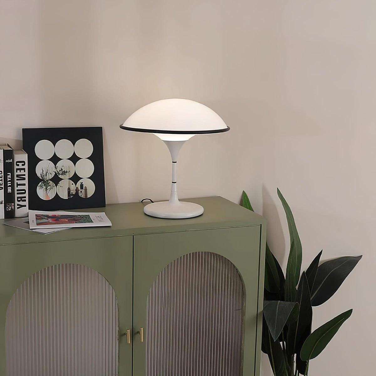 foggy-saucer-table-lamp