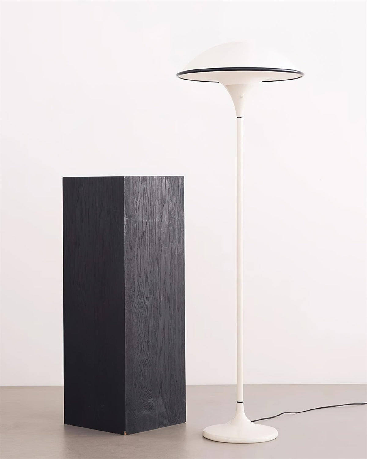 foggy-saucer-floor-lamp