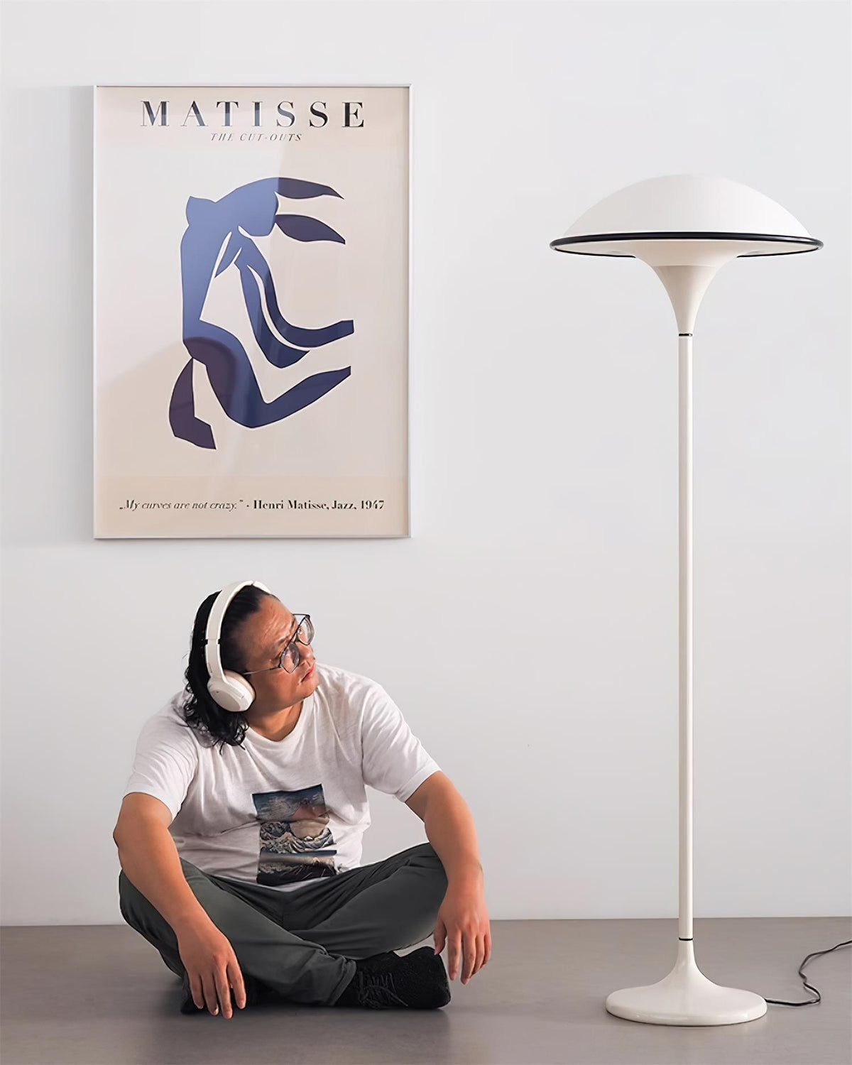 foggy-saucer-floor-lamp