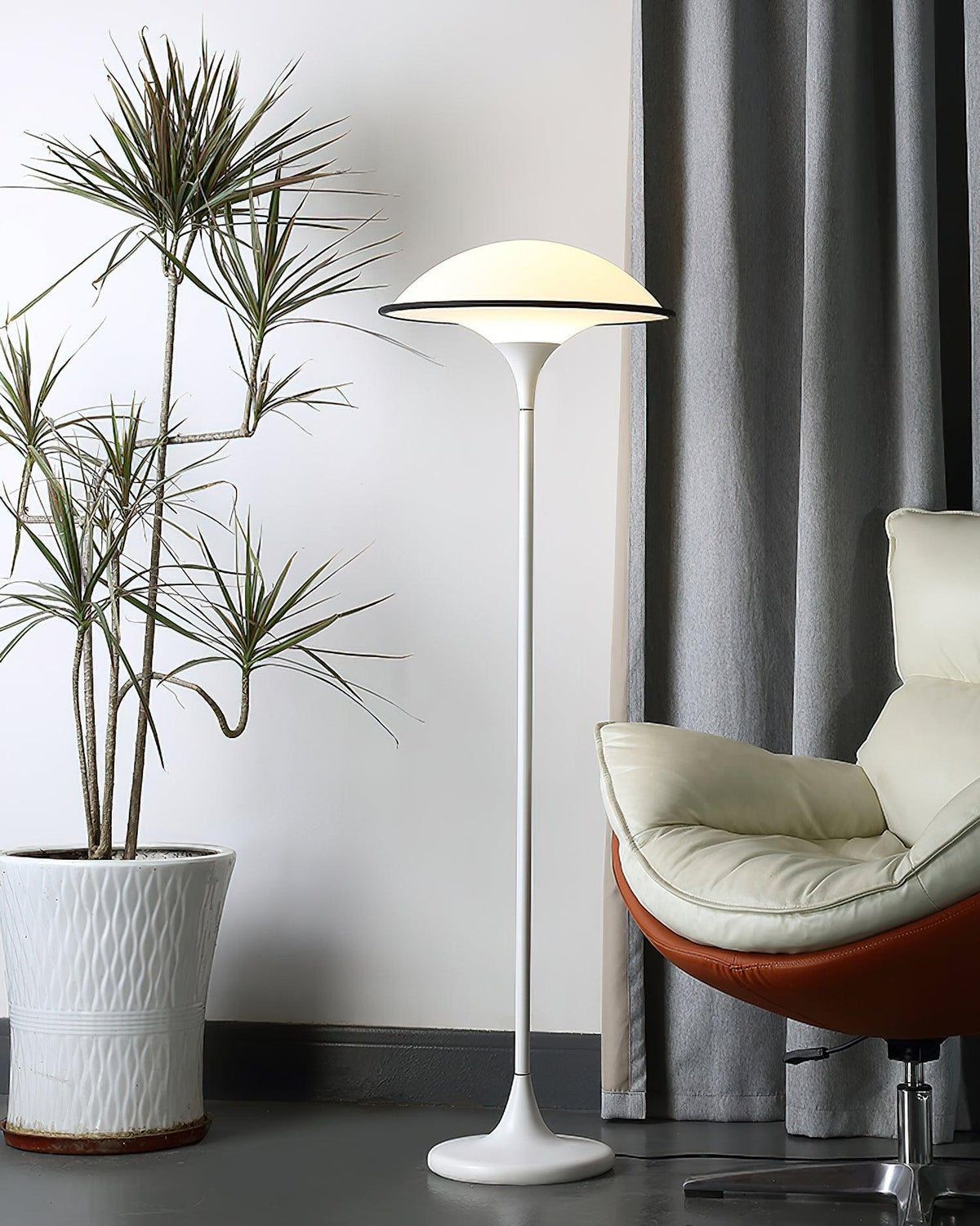 foggy-saucer-floor-lamp