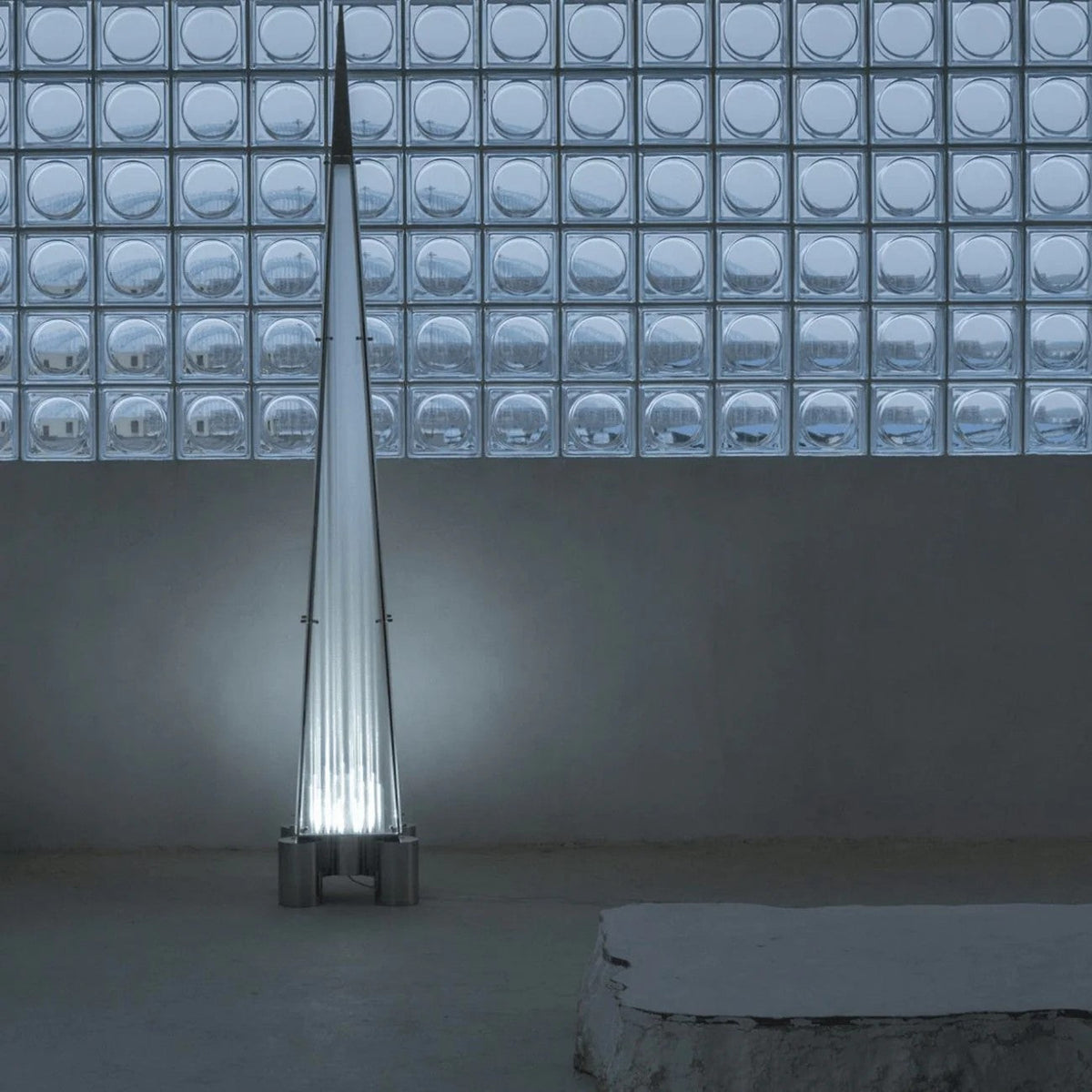fragment-floor-lamp