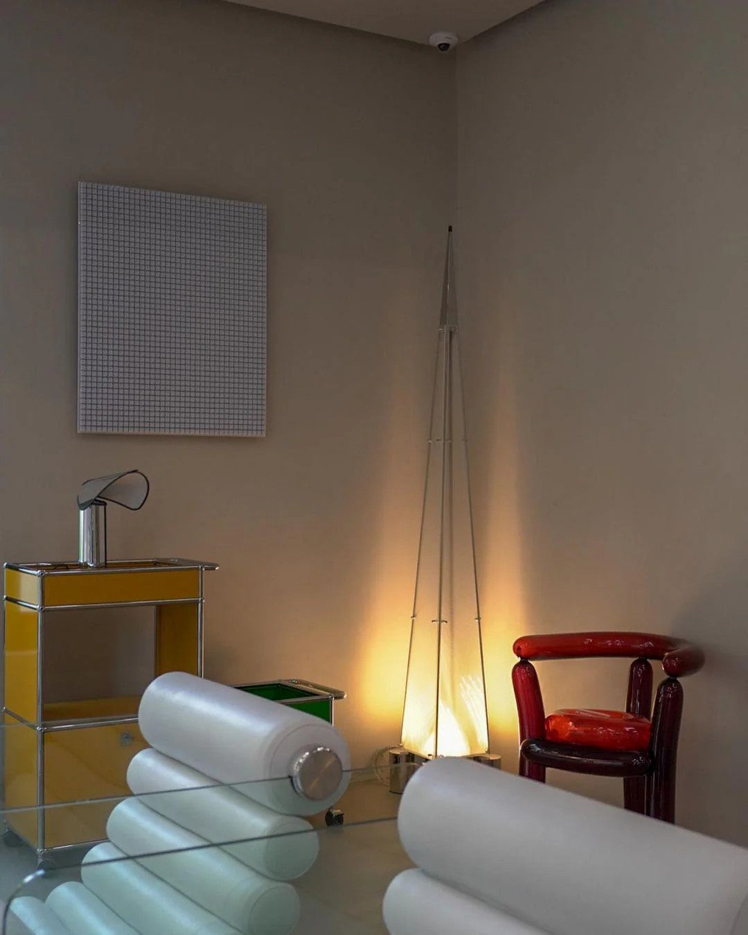 fragment-floor-lamp