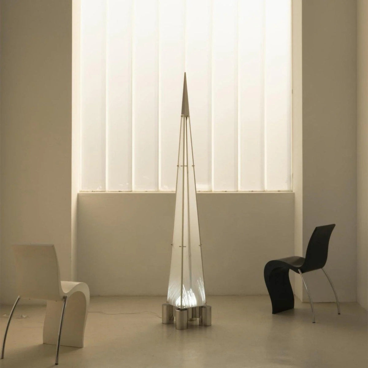 fragment-floor-lamp