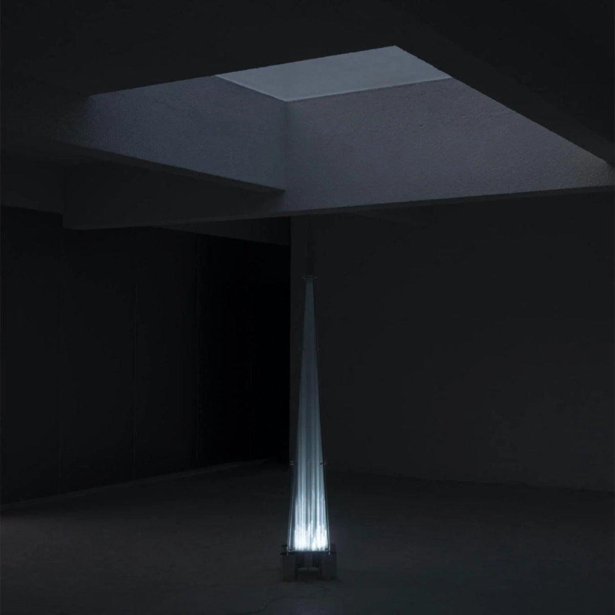 fragment-floor-lamp