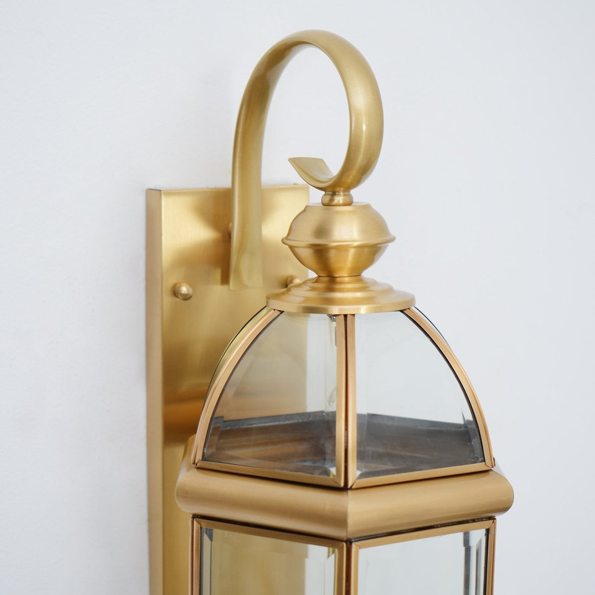 Antique Brass Outdoor Wall Light with Clear Glass - Thecargoods Lamp