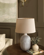 geometric-ripple-table-lamp